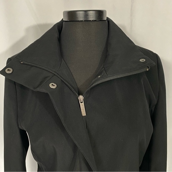 CALVIN Klein Rain Coat in Size Small - Picture 3 of 4